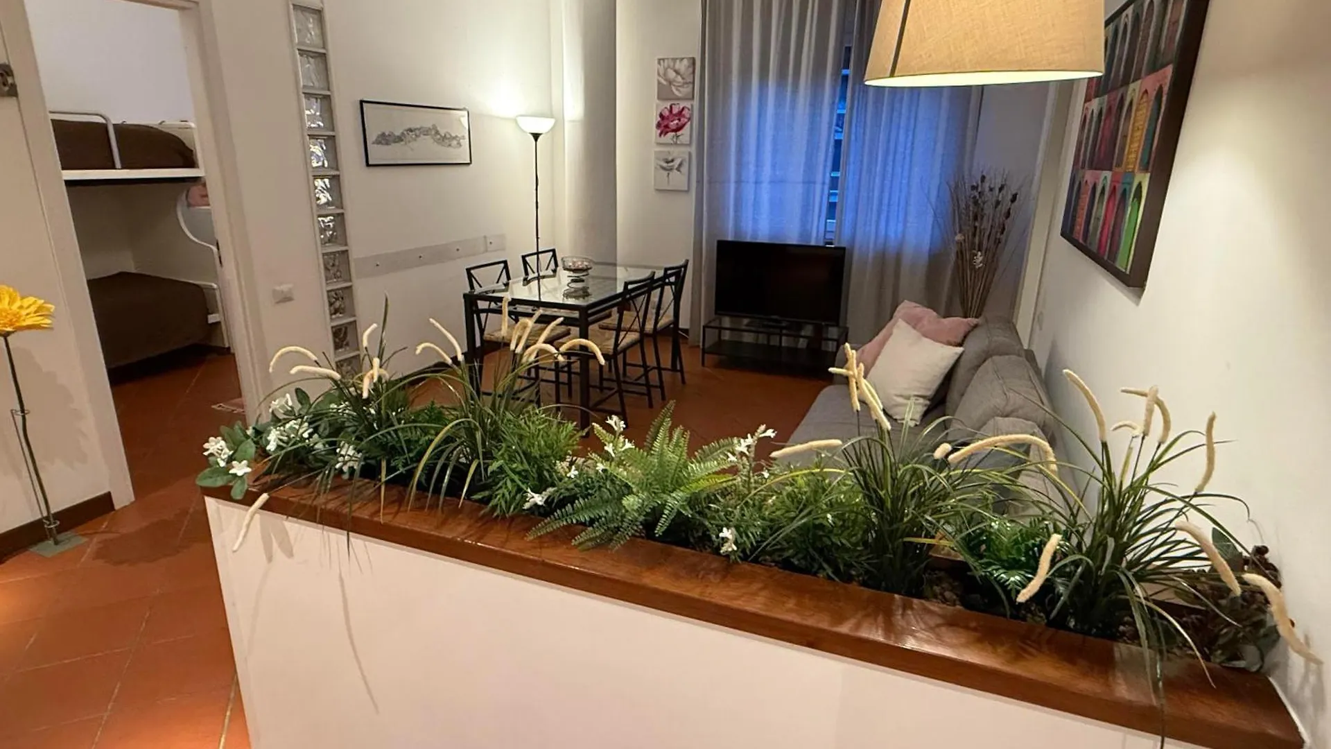 Appartamento Angera Milan