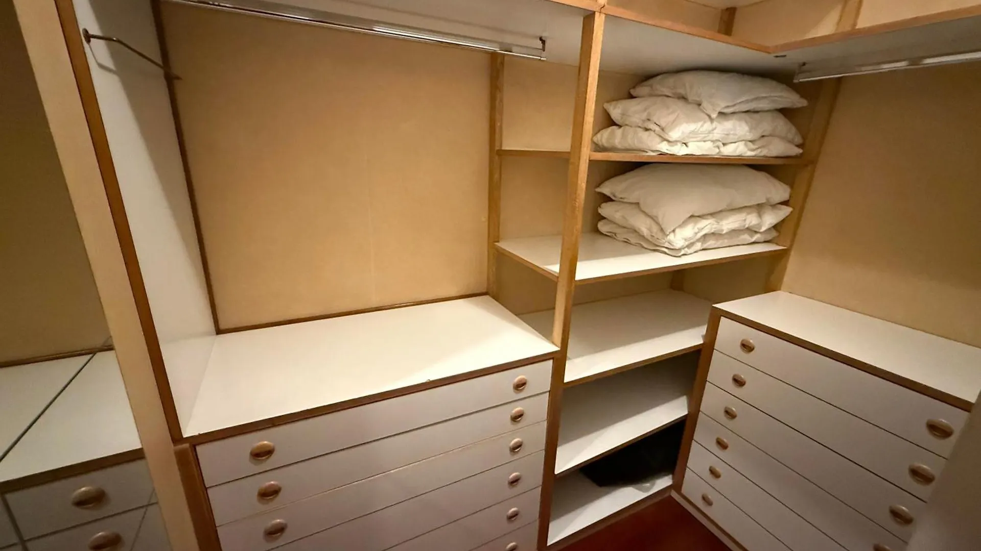 Apartment Appartamento Angera Milan Italy