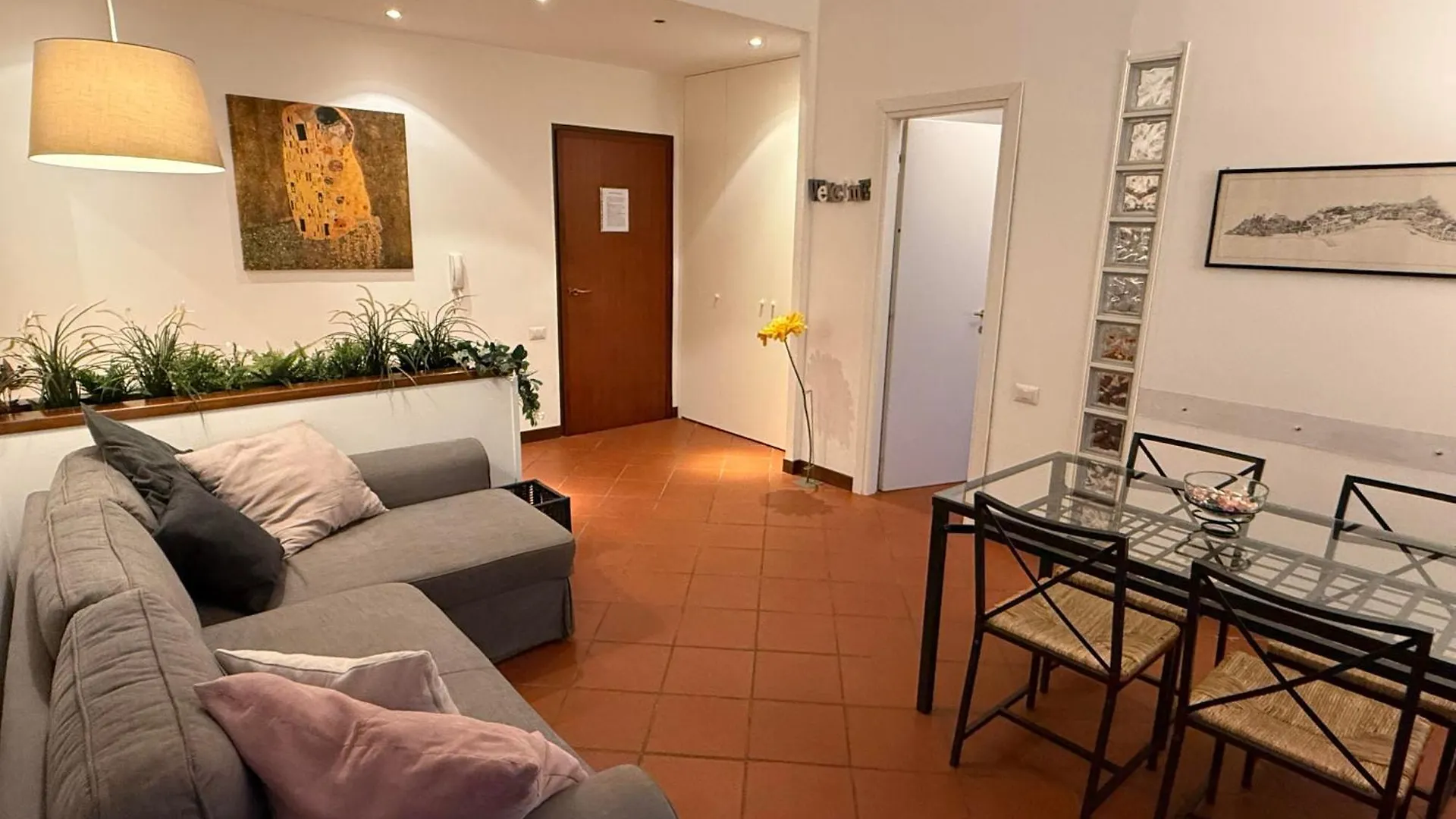 Apartment Appartamento Angera Milan
