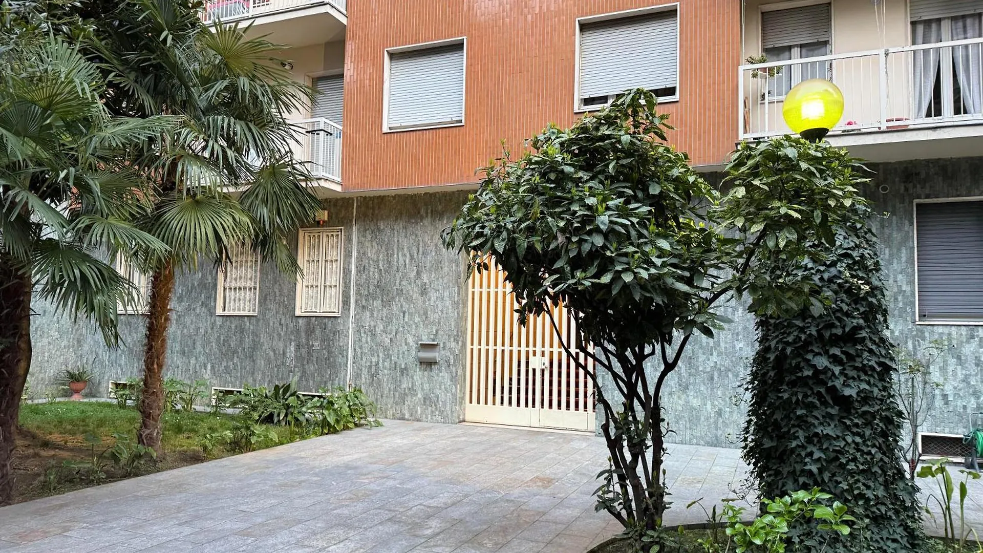 Appartamento Angera Milano